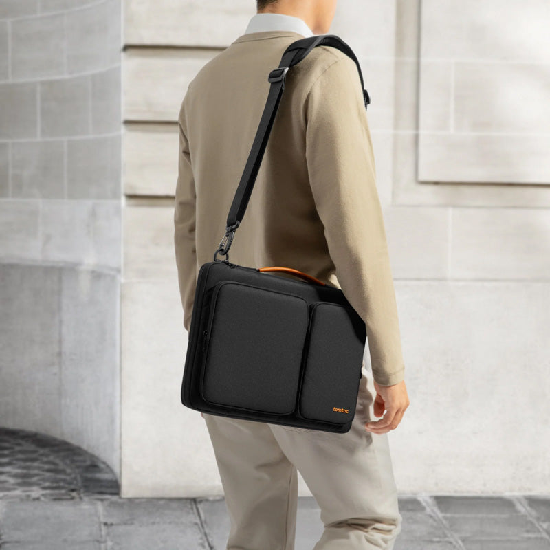 Defender-A42 Laptop Shoulder Bag for 14" MacBook Pro Black
