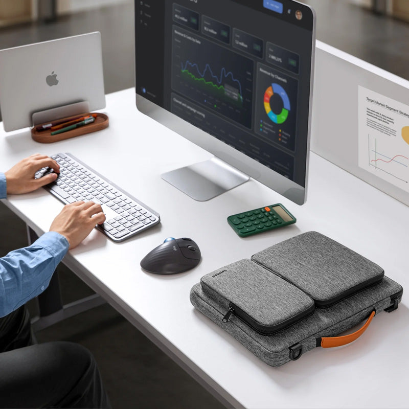 Defender-A42 Laptop Shoulder Bag for 14" MacBook Pro Dark Gray