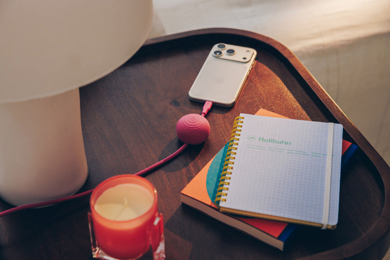 CableStay USB-C Cable (1.5 m) with Weighted Base Fuchsia