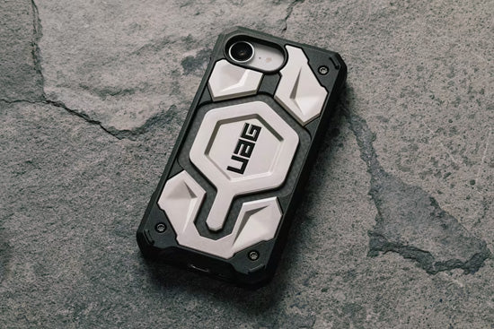 Monarch Pro Titanium  iPhone 16e/17e