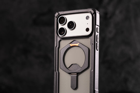 Plasma XTE MagSafe iPhone 17 Pro  Black/Orange