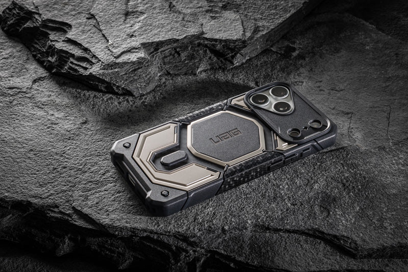 Monarch Pro iPhone 18 Pro Max / 17 Pro Max Titanium