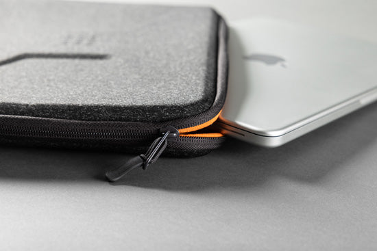 Civilian Medium Sleeve laptops 16" Noir