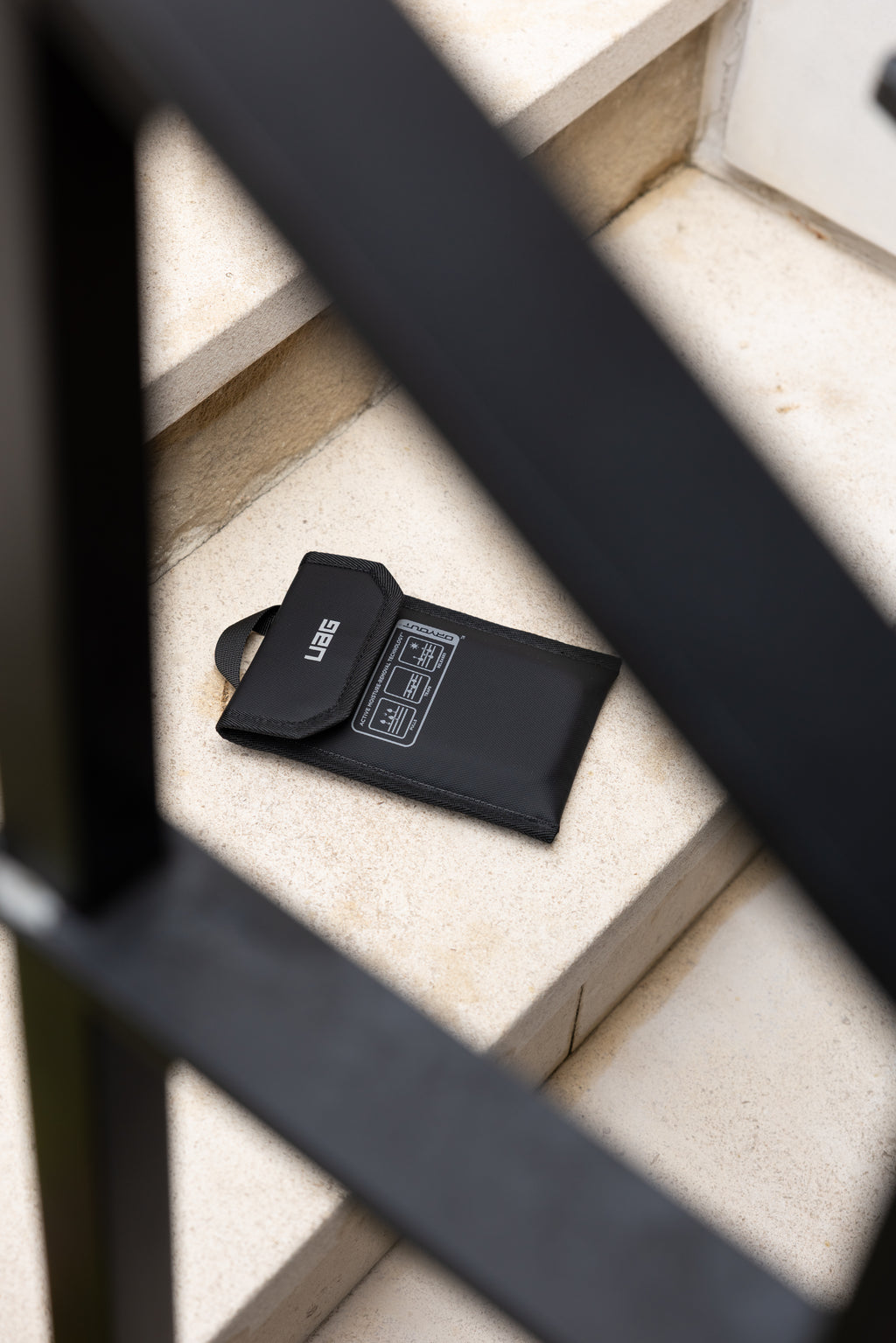 Phone Recovery Pouch - DRYOUT® Active Moisture-Removal Technology™