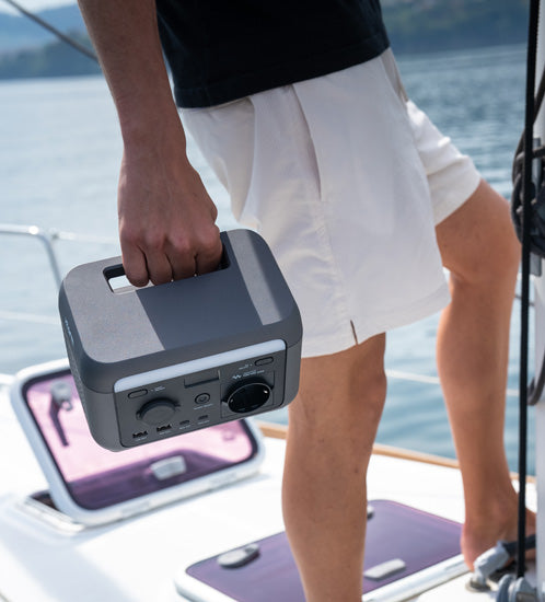 Xtorm Portable Power Station 200W Midnight Black