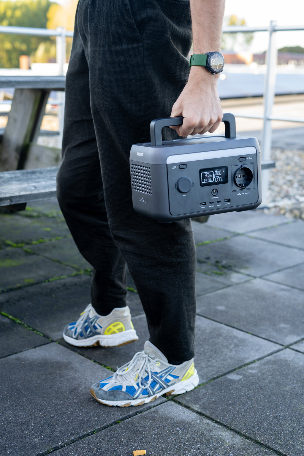 Xtorm Portable Power Station 300W  Black
