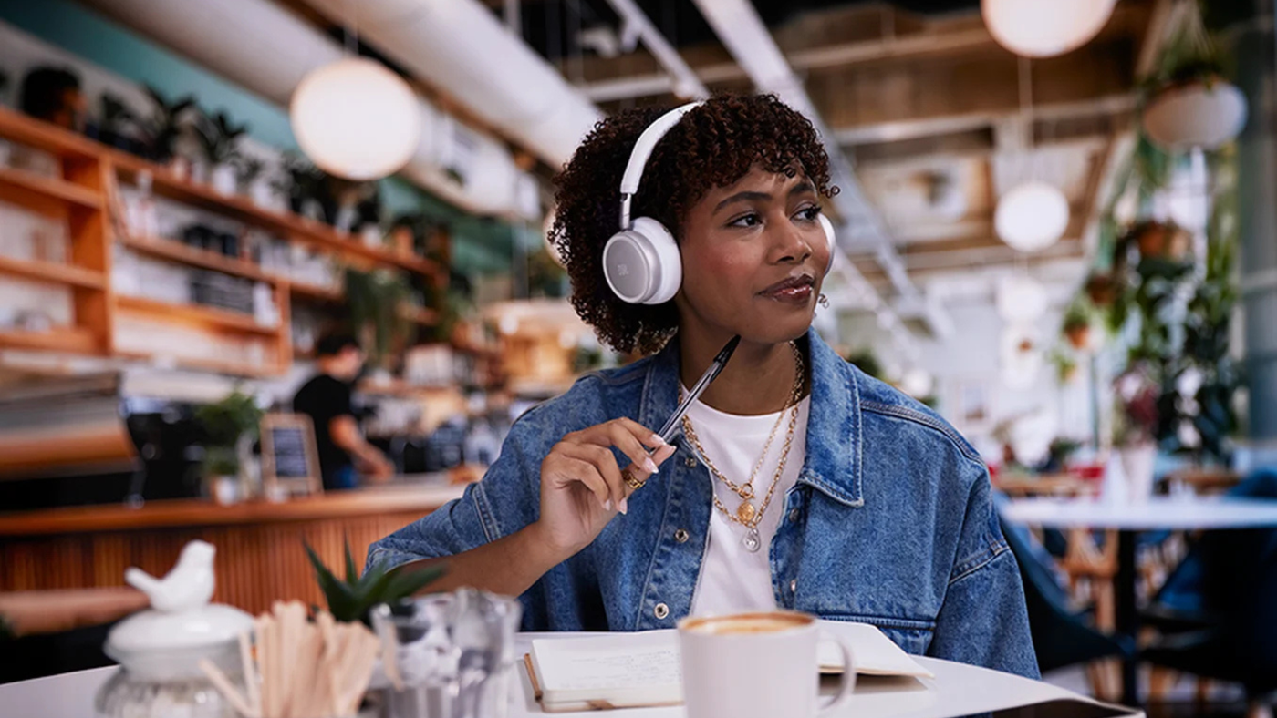 Bluetooth headphones