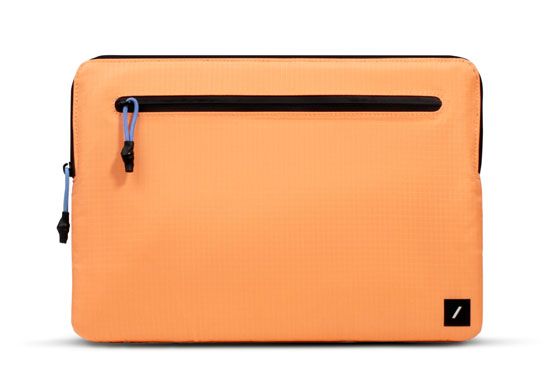 Incase - Compact Sleeve Up to 14 MacBook - Black